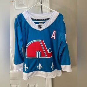 Women’s fanatics premium Quebec Nordiques Colorado avalanche Hockey Jersey.